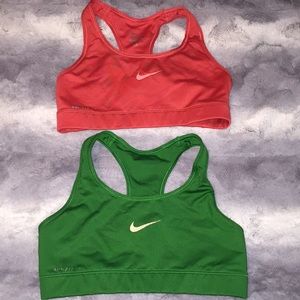 Nike sports bra bundle